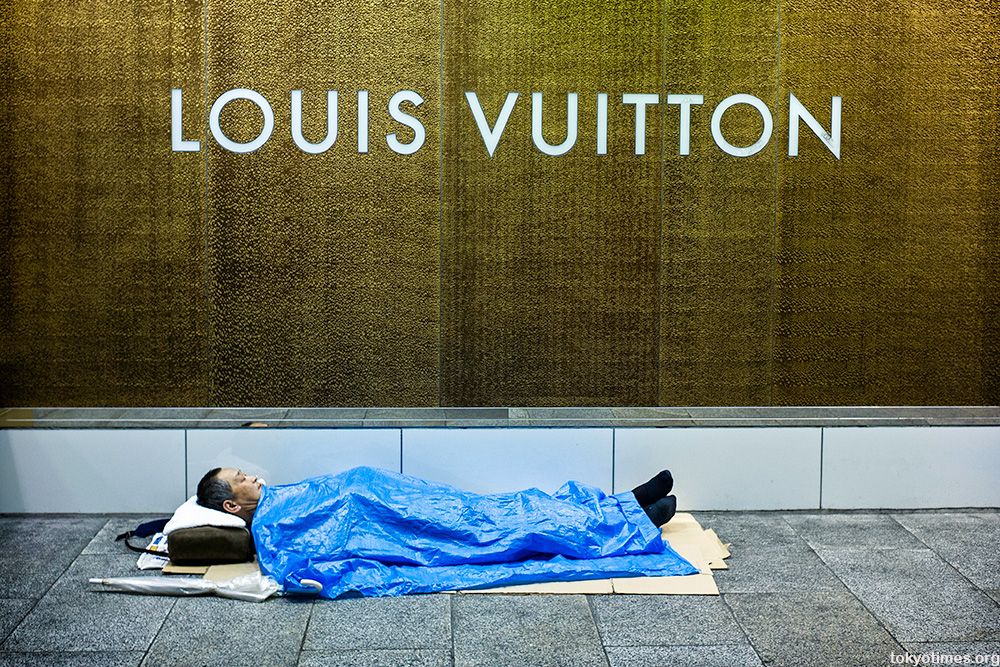 How a Homeless Boy Invented Louis Vuitton 