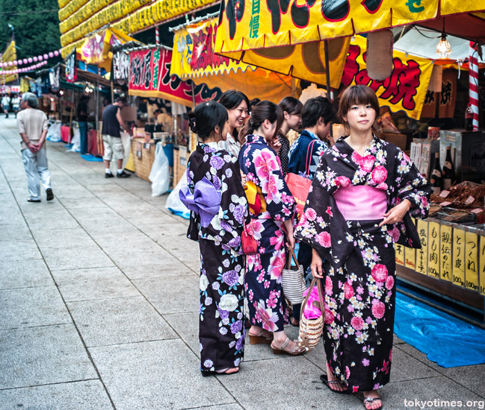 japanese summer festival yukata