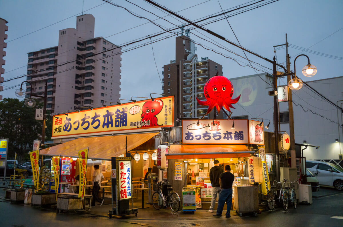 old Japanese shops at night