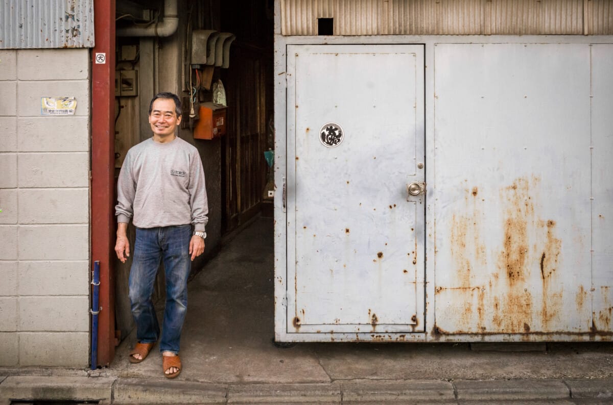 Scenes from a traditional old Tokyo bathhouse