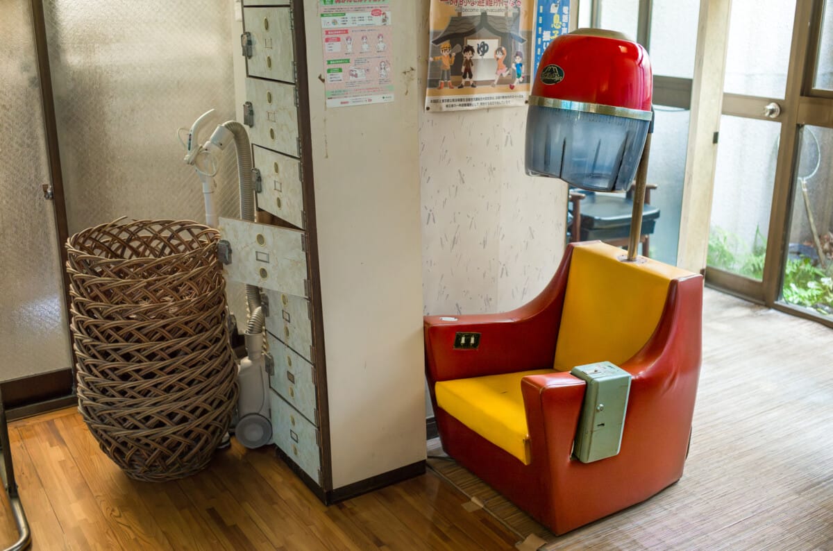 Scenes from a traditional old Tokyo bathhouse