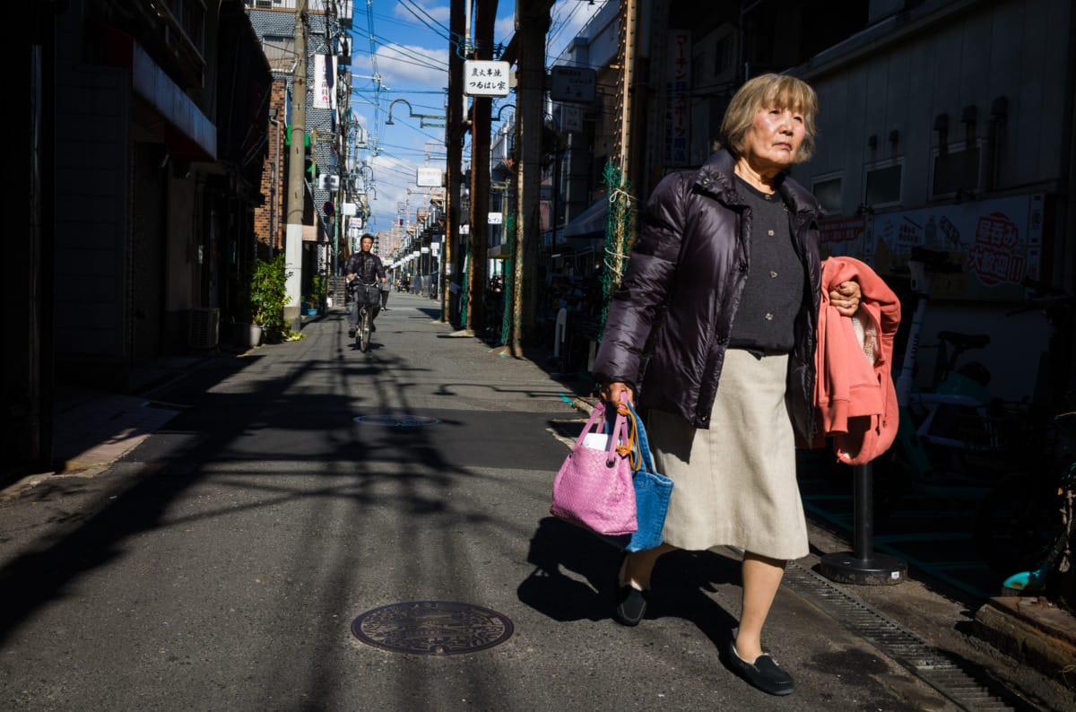 the faces and urban scenery of Osaka