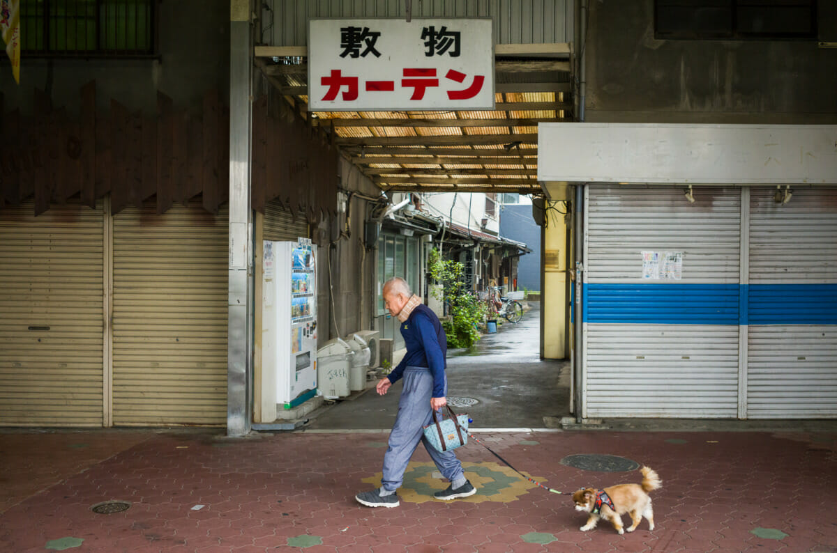 the incredible old covered shopping streets of Osaka