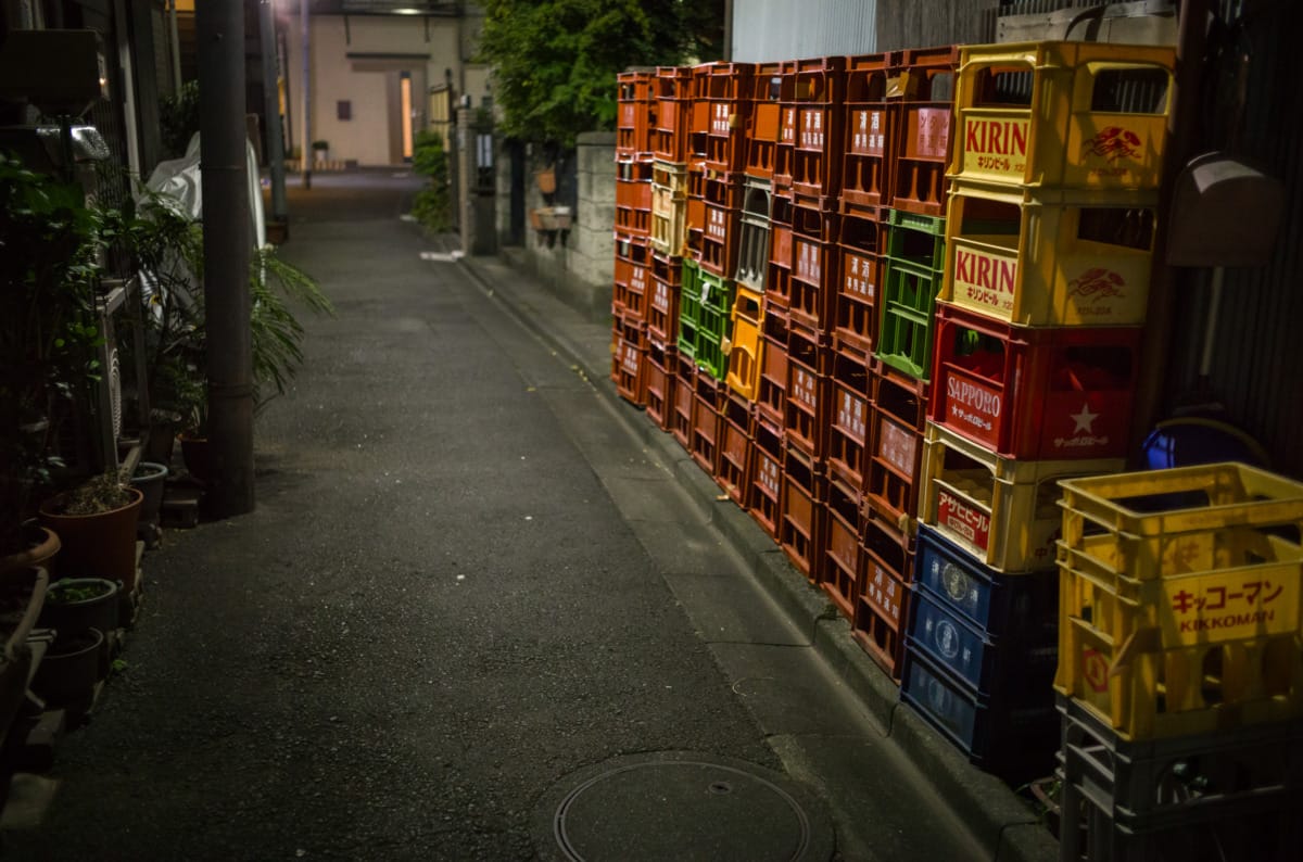 Quiet eastern Tokyo scenes after dark