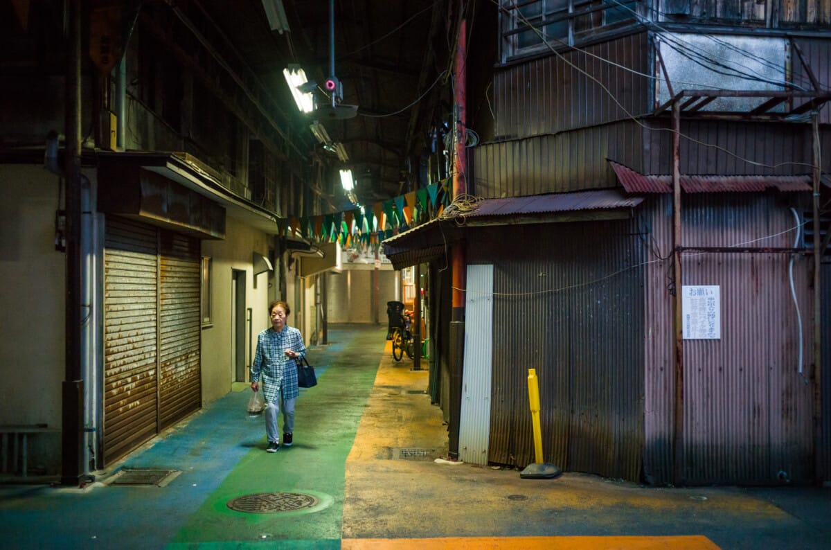 The colours and quiet moments of a traditional Japanese market