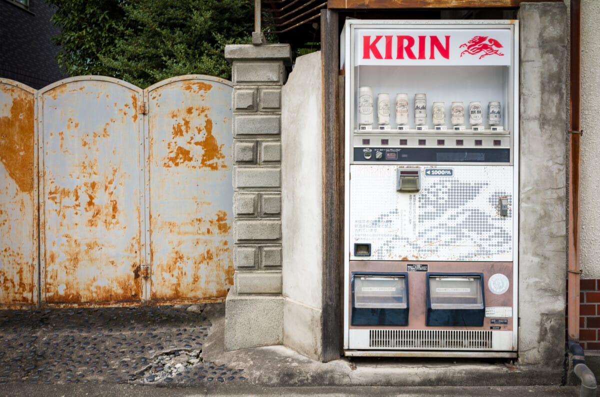 Quiet scenes from the similarly quiet side of a Japanese city