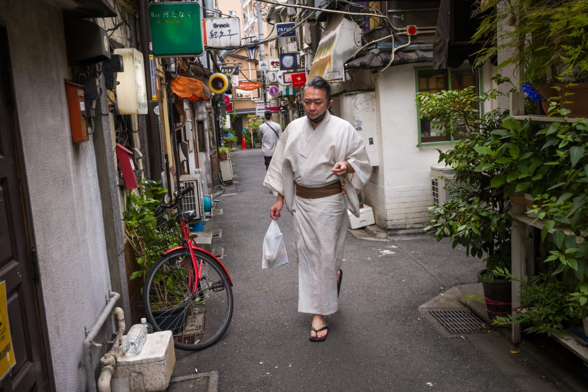 Late summer days in Shinjuku