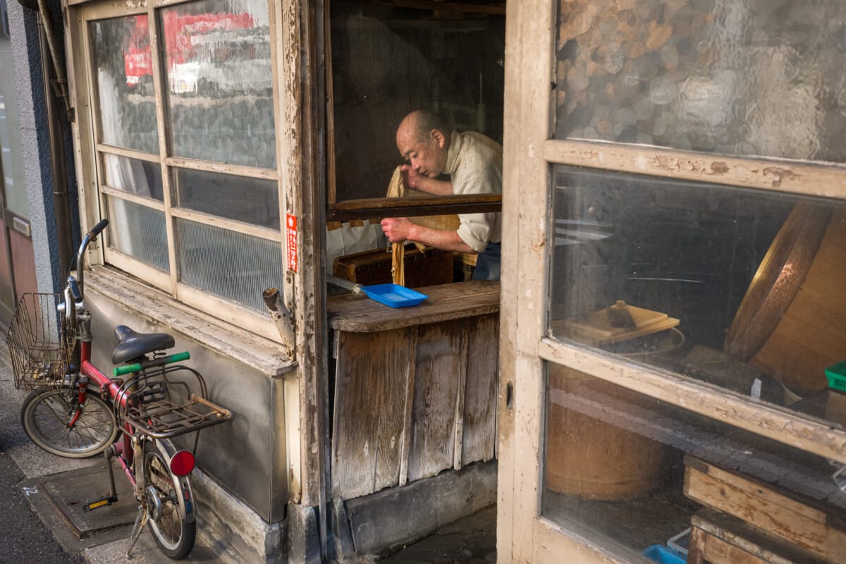 stunning old Tokyo tofu shop over time