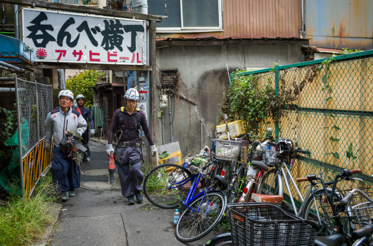 the demolition of Tateishi's drinking alleyways