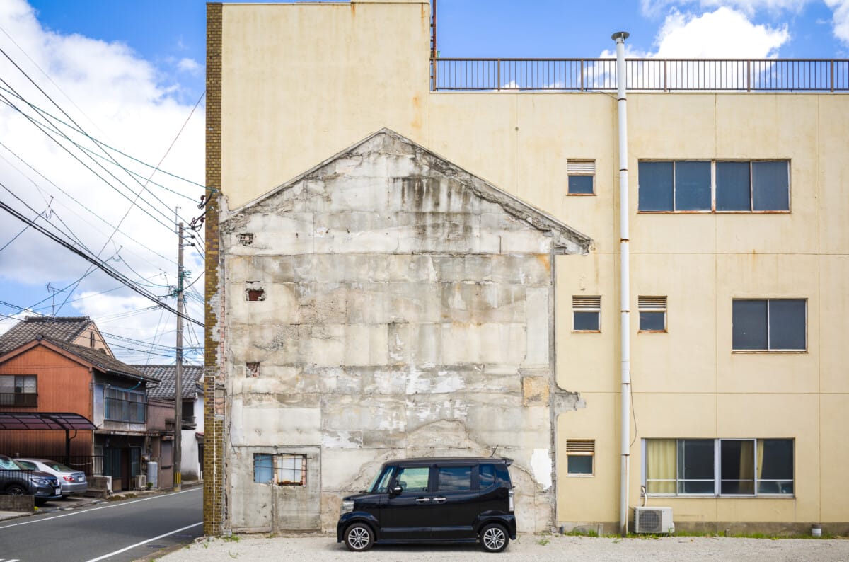 The colours and quiet scenery of a slowly declining Japanese town