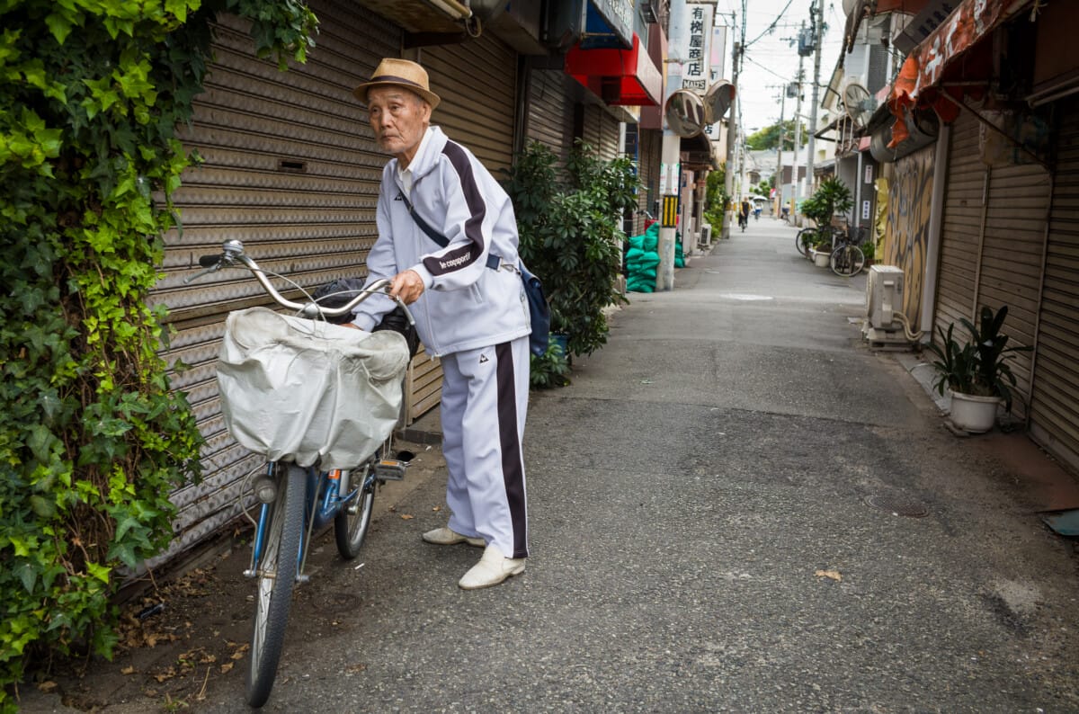 Timeless Osaka photowalks