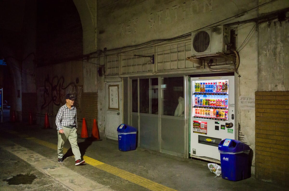 Scenes from Japanese train and subway stations